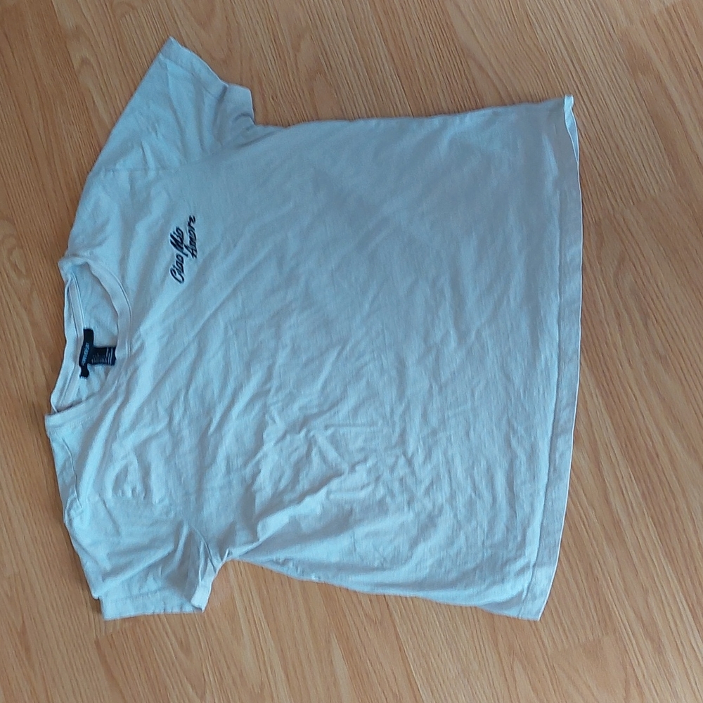 Forever 21 tee